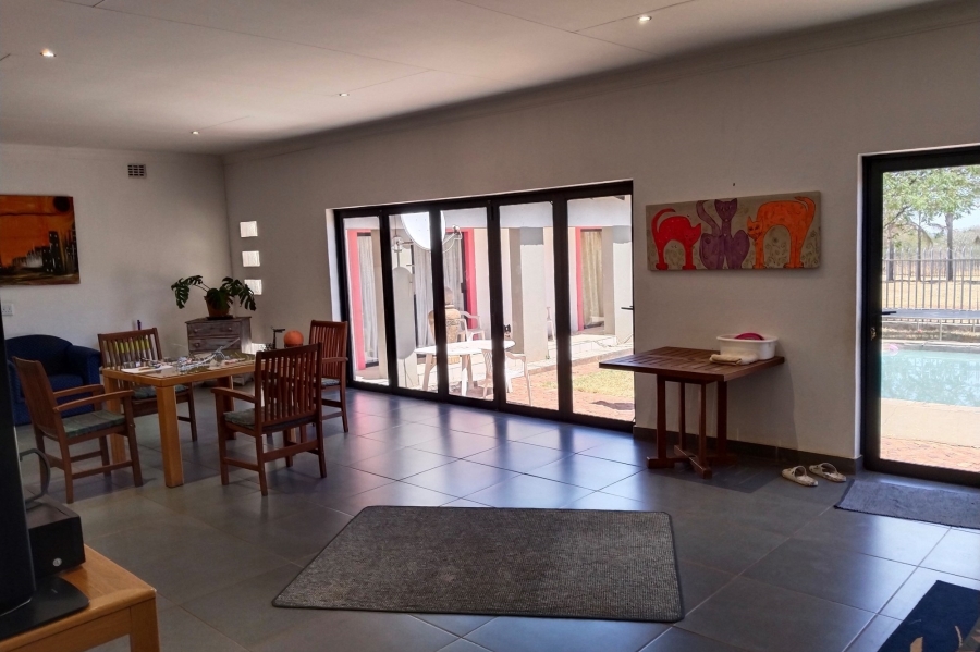 14 Bedroom Property for Sale in Schietfontein North West